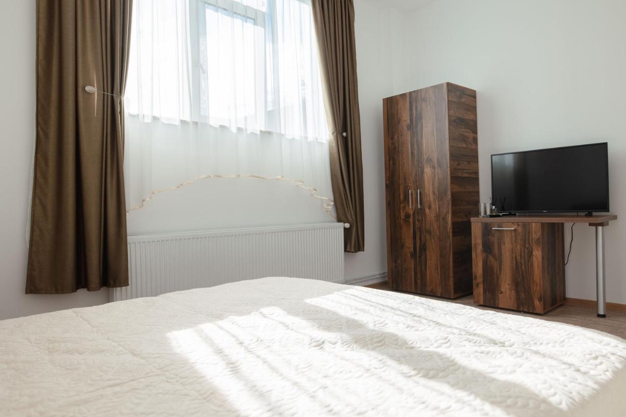 Neva Apartments Făgăraş Εξωτερικό φωτογραφία