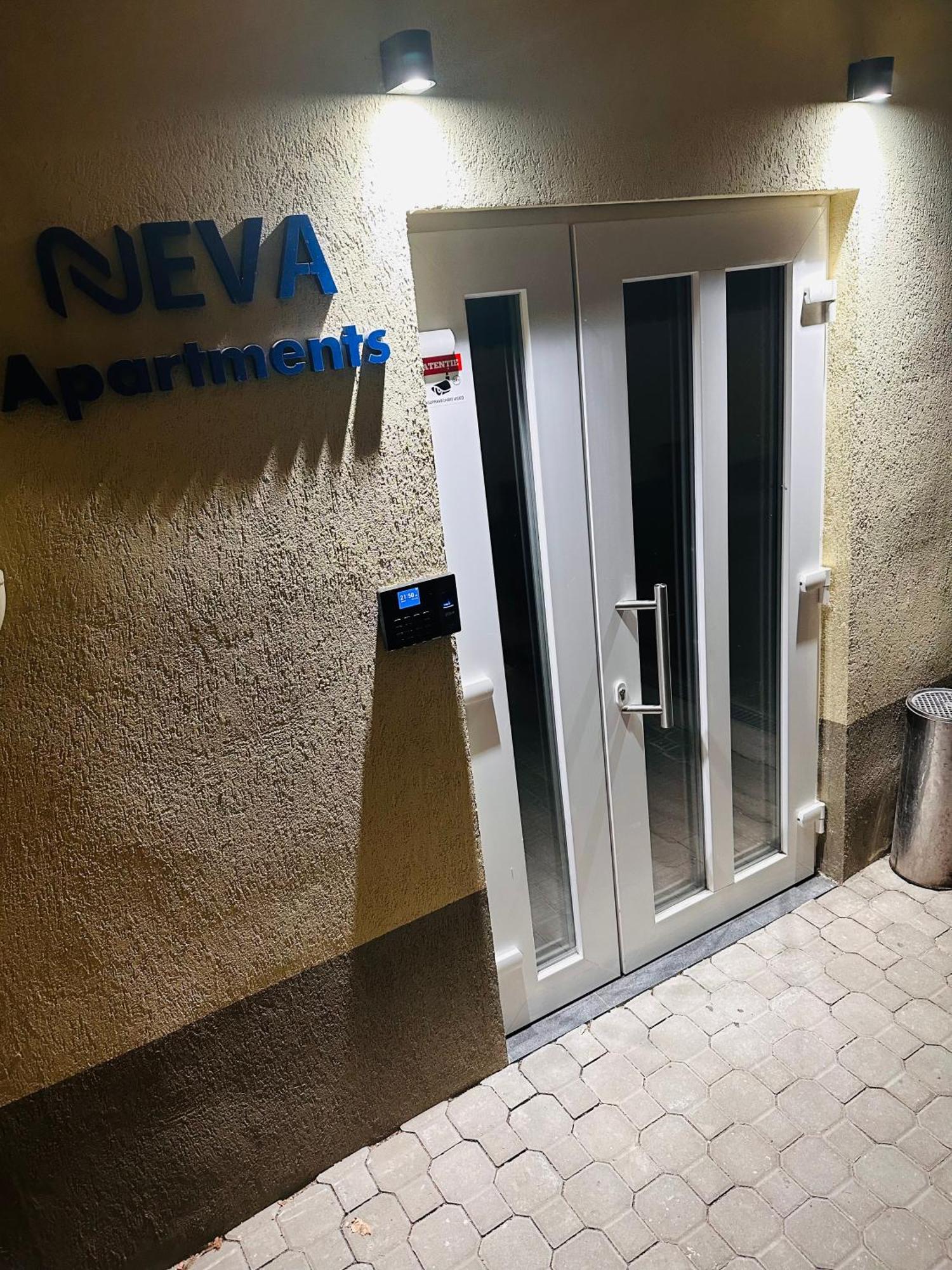 Neva Apartments Făgăraş Εξωτερικό φωτογραφία