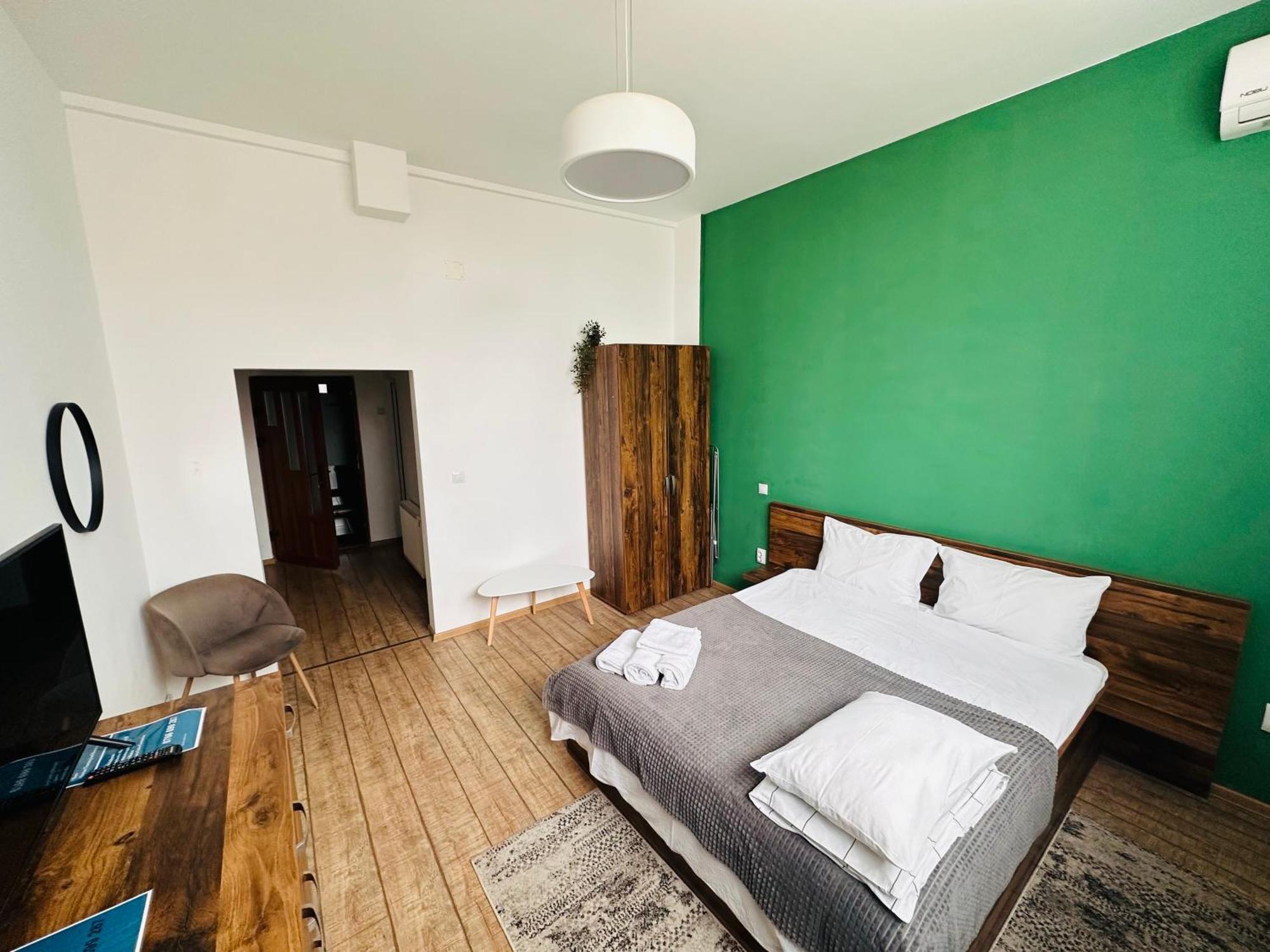 Neva Apartments Făgăraş Εξωτερικό φωτογραφία